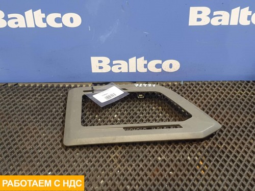 Накладка фары