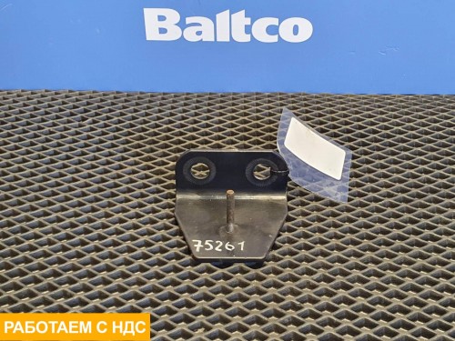 Кронштейн трубки компрессора